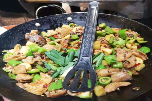 聚鑫朋肠子馆加盟费