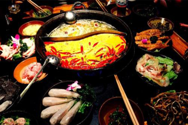 渝中记忆老火锅