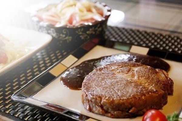 维斯尼西餐加盟费