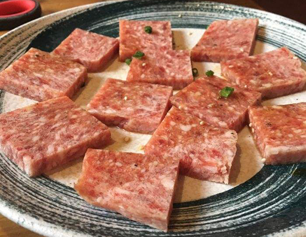 牛匠屋日式炭火烧肉加盟店