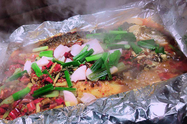 姊妹纸包鱼加盟店