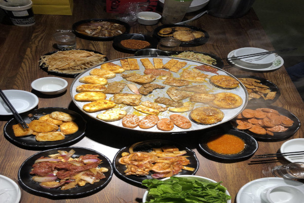 胡同炊烟韩式烤肉加盟费