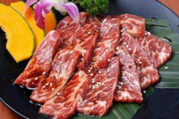 青云炭火烤肉加盟费