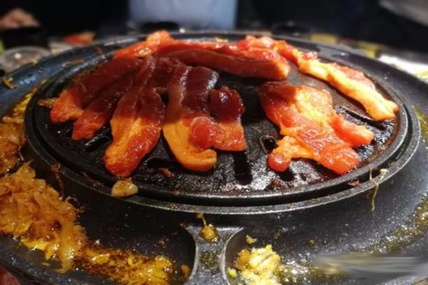 张先生火炉烤肉加盟费