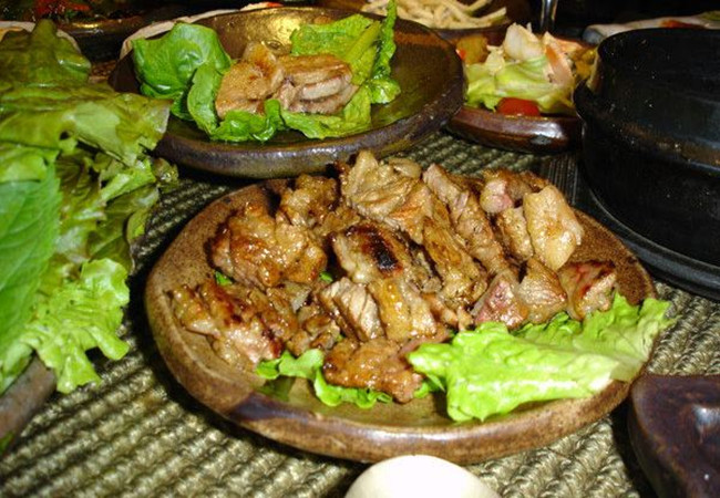 名家烤肉加盟费