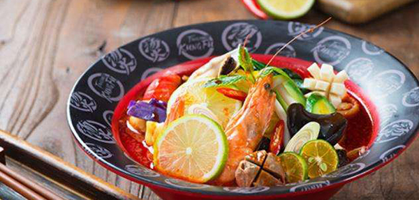 新记渝味麻辣烫加盟店