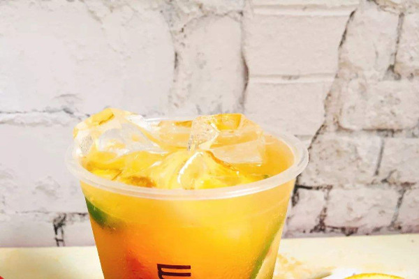 冰爽一族茶饮加盟费