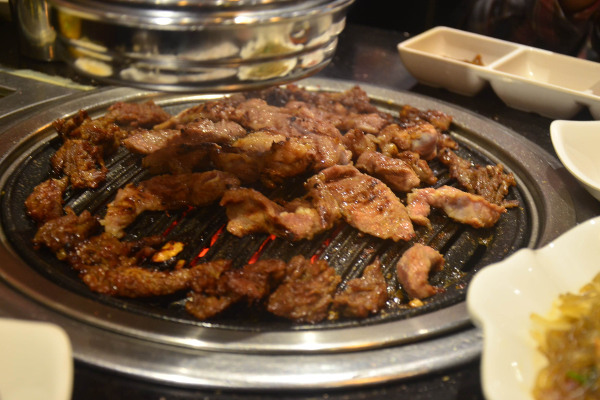 一斗牛炭火烤肉加盟费