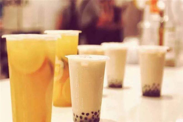 多可奶茶加盟费多少钱