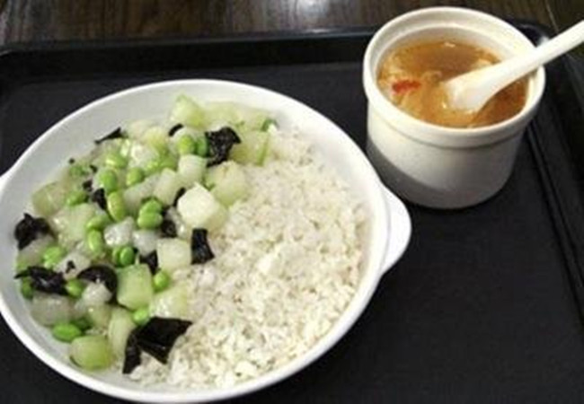 九块九小厨加盟费