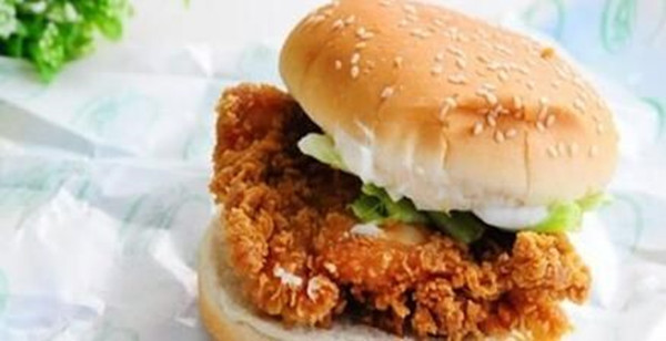 麦小堡炸鸡加盟店