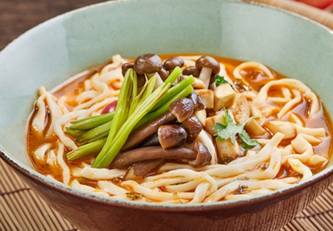 八两油泼面加盟费