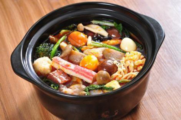 糊涂香麻辣烫加盟费