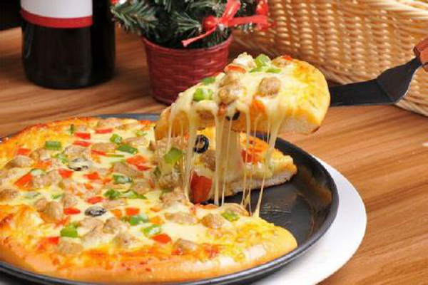 咔酥炸鸡披萨加盟