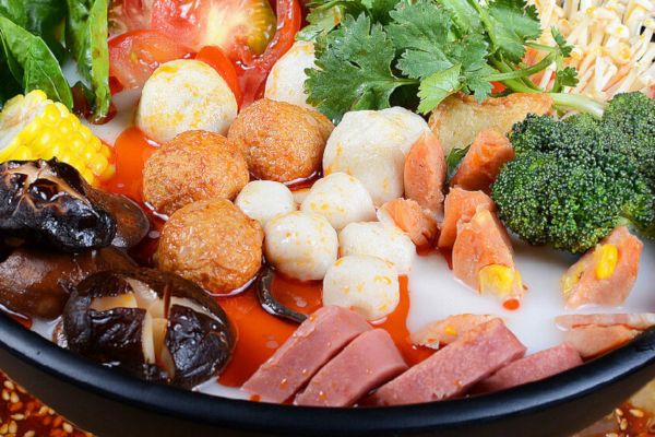 铁板烧麻辣烫加盟费