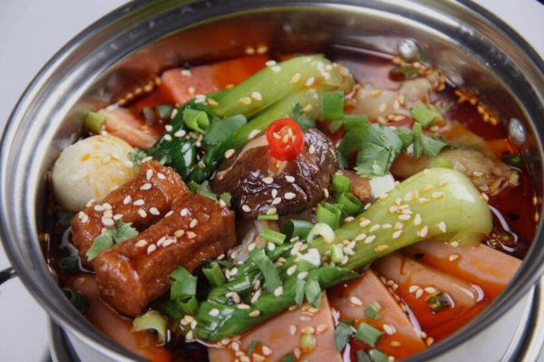老好吃麻辣烫加盟_开店加盟老好吃麻辣烫，走上致富路！