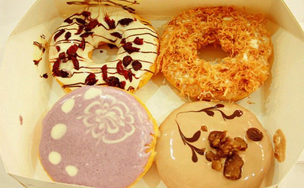 伊滋多拿滋加盟店