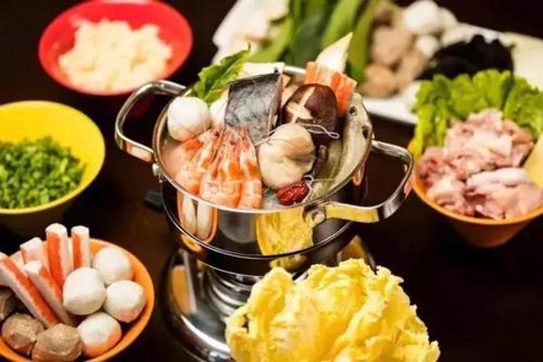 Simply时尚吧台小火锅加盟费