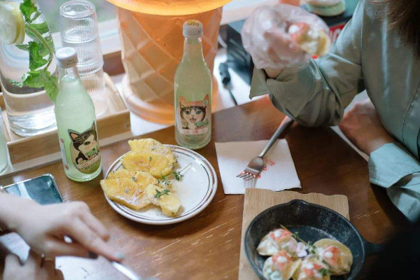 喵呜soda饮料加盟费