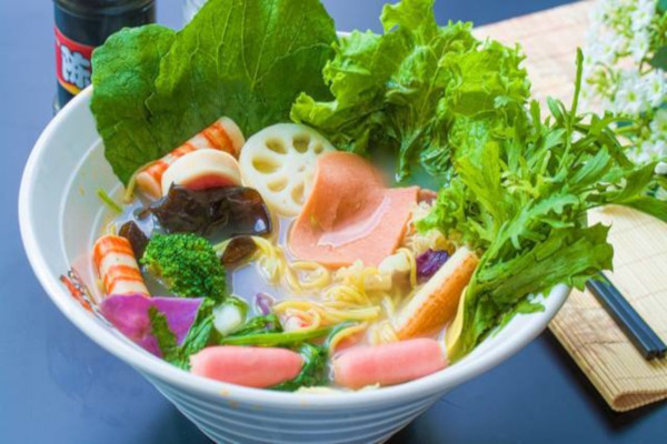 味佳麻辣烫加盟