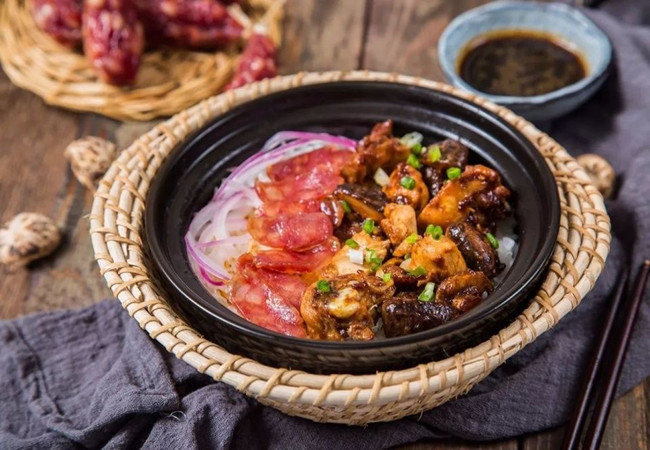 九龙湾煲仔饭加盟