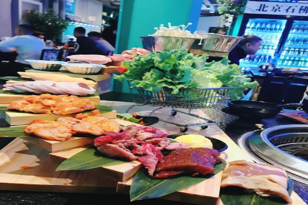 聚十三地摊烤牛肉加盟费