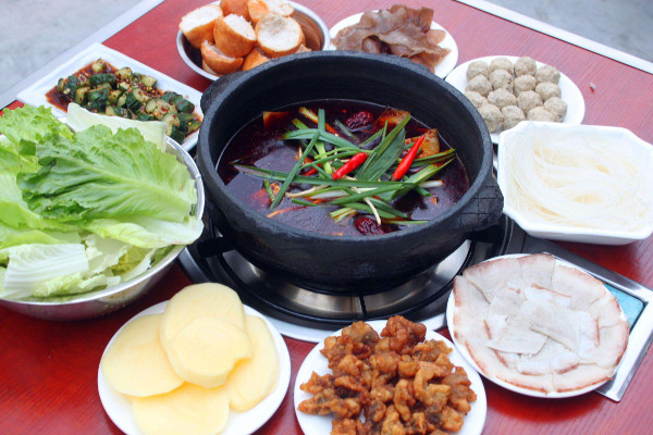 四季红火锅加盟费