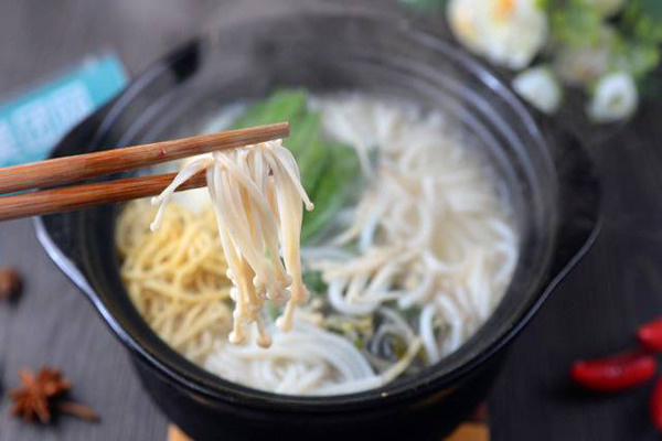 周记过桥米线加盟