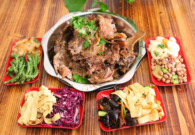 孙记大盆骨加盟费