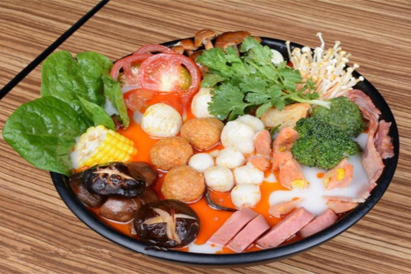 小颖麻辣烫加盟费