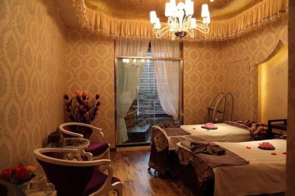 在水一方美容院加盟费