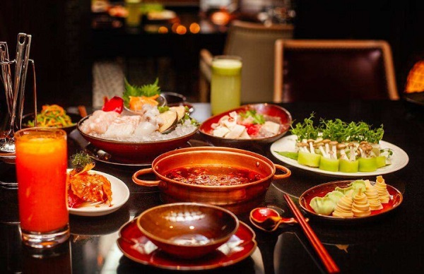 高老坎时尚轻火锅加盟费