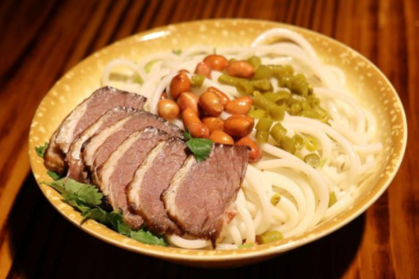 于林志桂林米粉加盟店