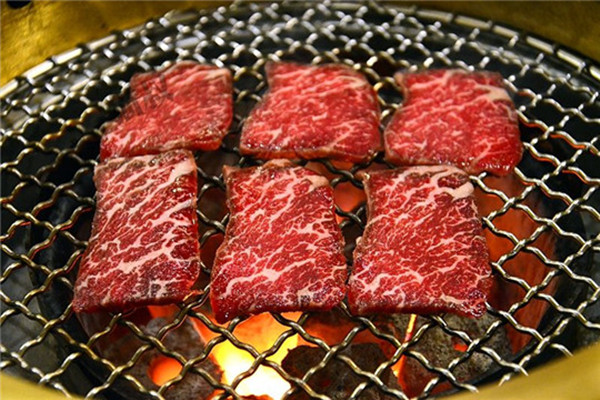 乾草和牛日式烤肉加盟店