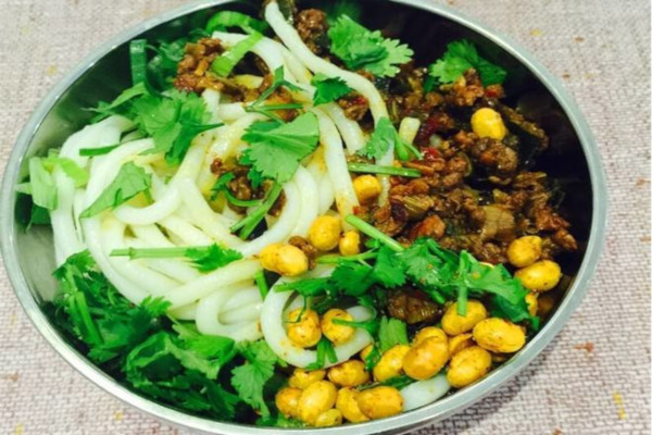 西粉堂新疆米粉加盟费