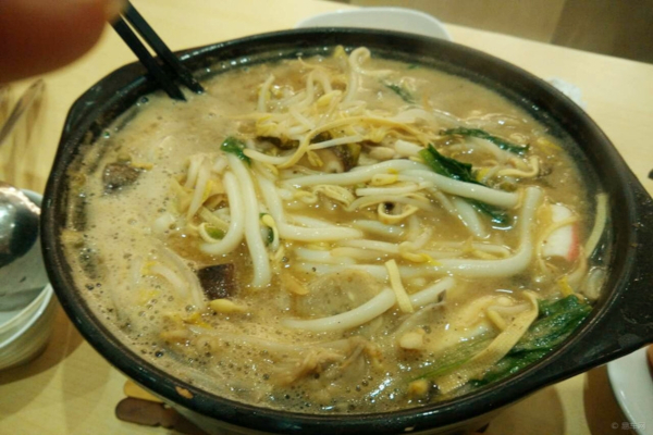 阿米姑娘米线店加盟费