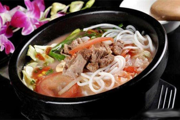 云南铜锅米线加盟费