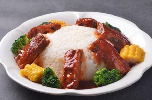 任小憨儿双面排骨饭加盟费