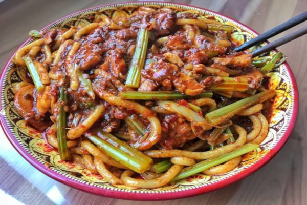 西粉堂新疆米粉加盟费