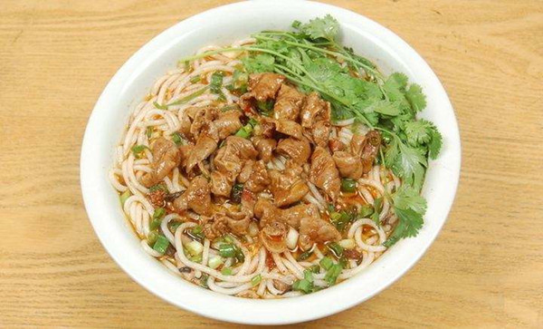 1982新疆米粉加盟店