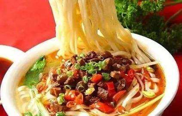 辣风情米粉加盟店