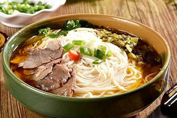 粉越西贡·越南米粉加盟费