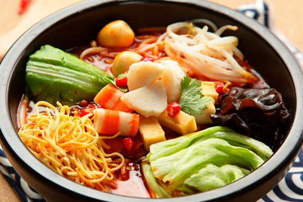 张记米线麻辣烫加盟