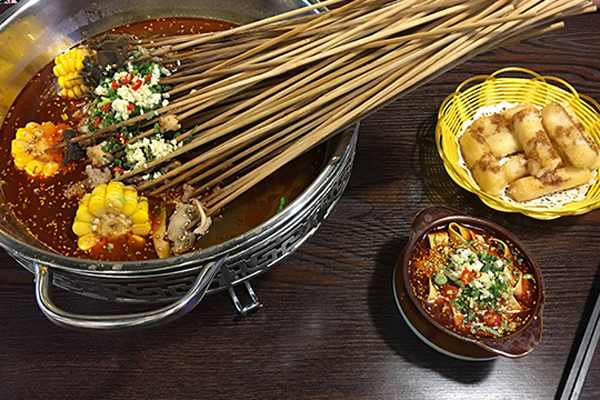 上串下跳冷锅串串加盟费