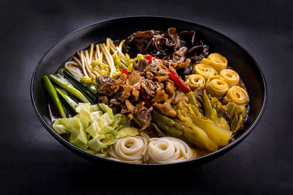 小香香过桥米线加盟费