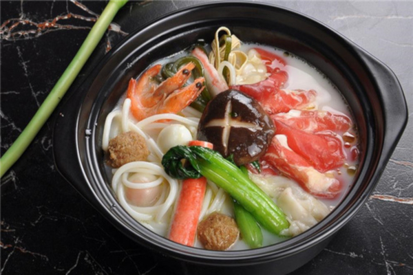 川香奇香米线加盟