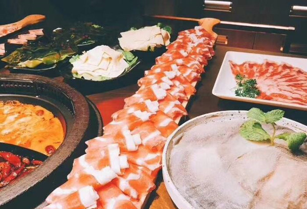 伍鲜手工米线加盟店