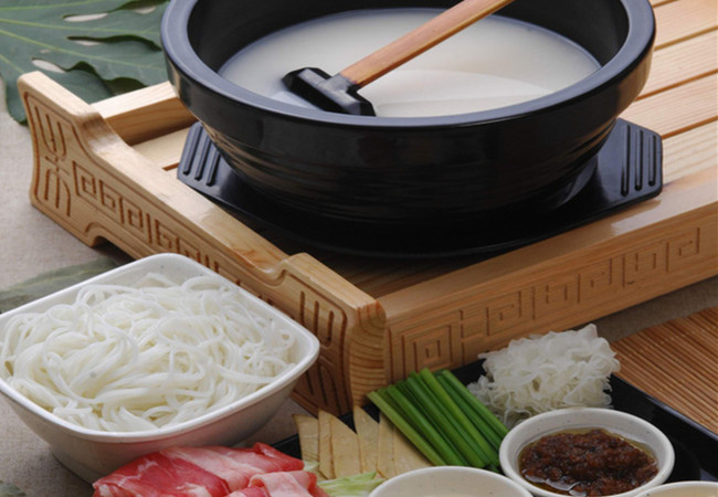 云南印象过桥米线加盟费