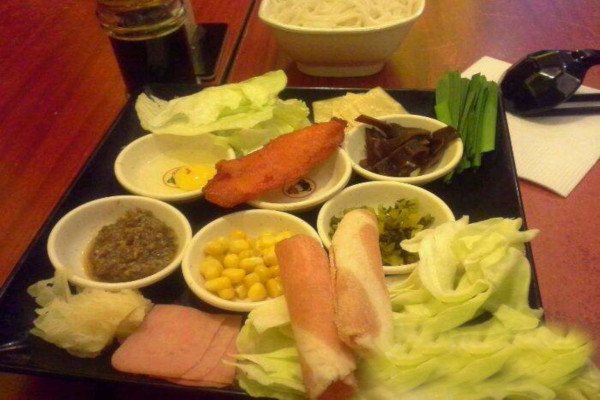 飘香盛世小阿妹米线加盟费