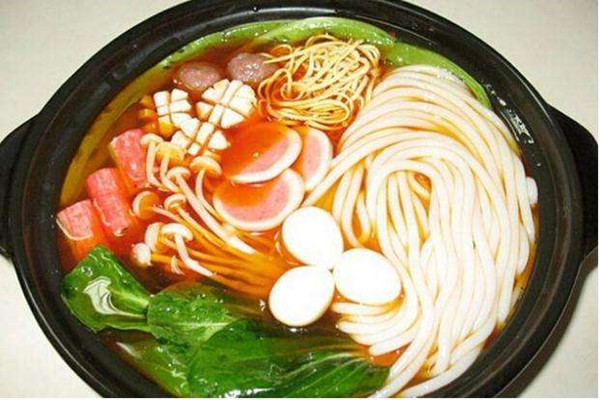 食有味过桥米线加盟店